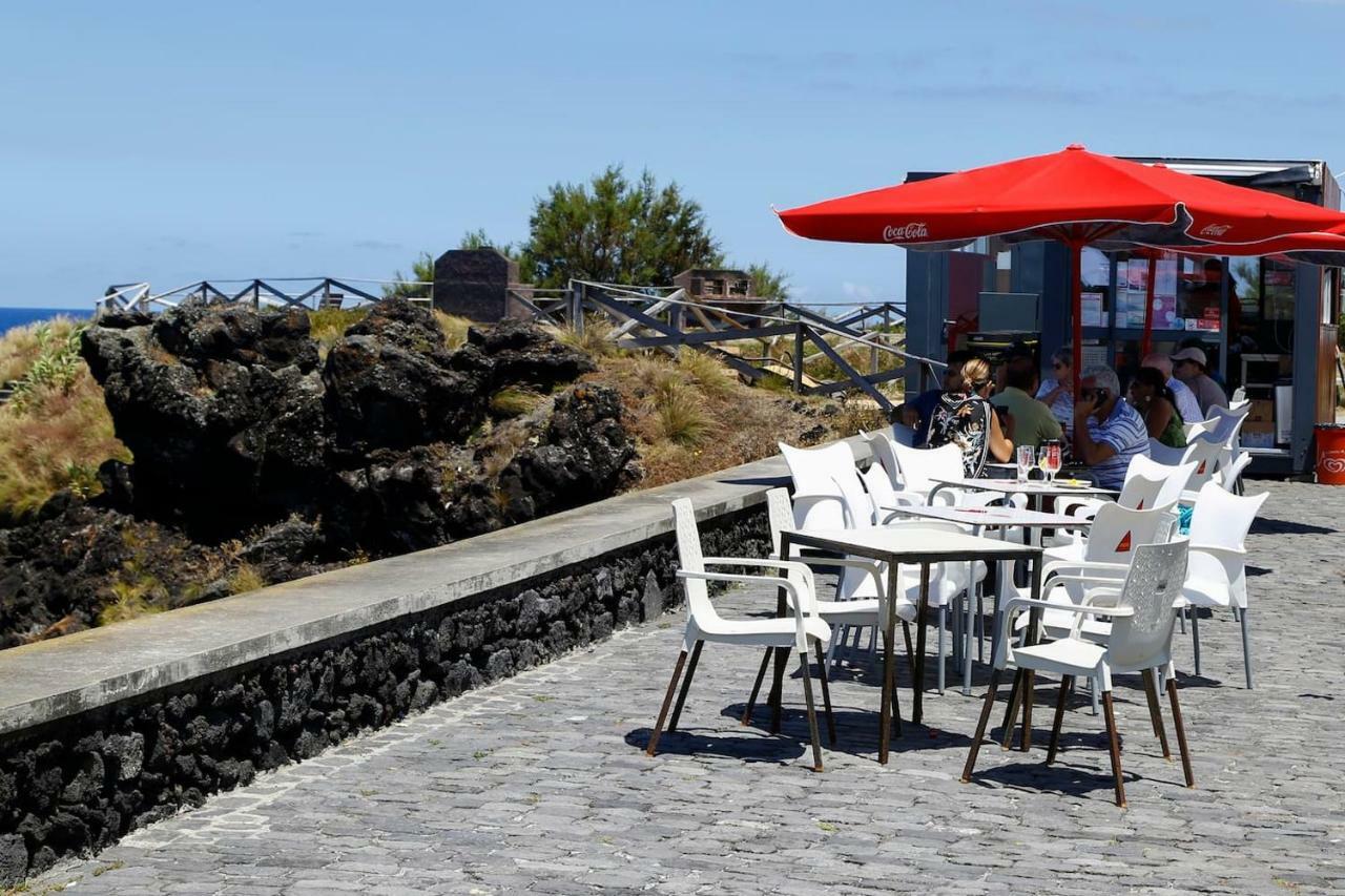 Magnolia - Casa Com Dois Quartos Junto Ao Mar - Renovada Em 2023 Mosteiros  Exteriér fotografie